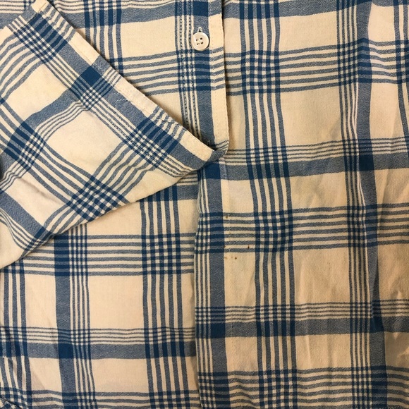 J Crew Plaid Buttondown Shirt in Medium - Picture 6 of 6